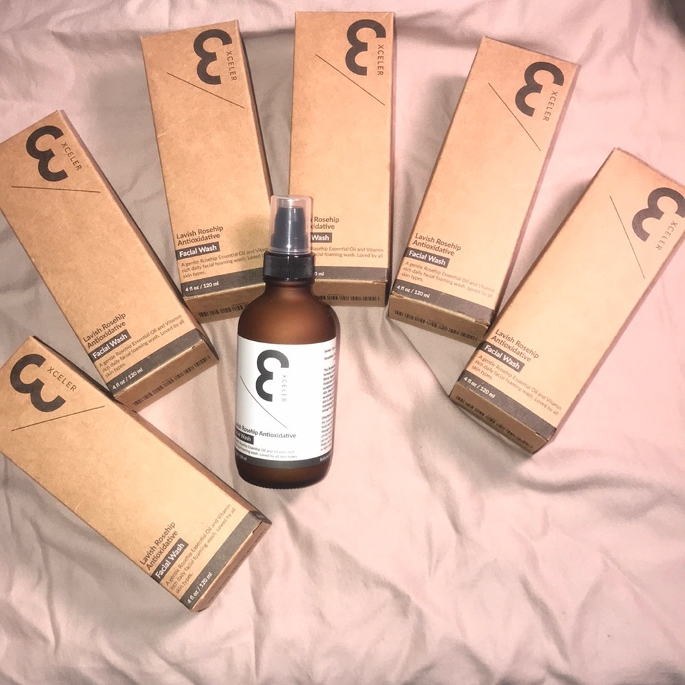 Bydzyne Lavish Rosehip facial wash